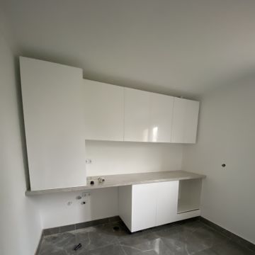 W. Cesar Neres - Lisboa - Closets