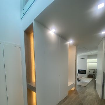 W. Cesar Neres - Lisboa - Cabinet Repair