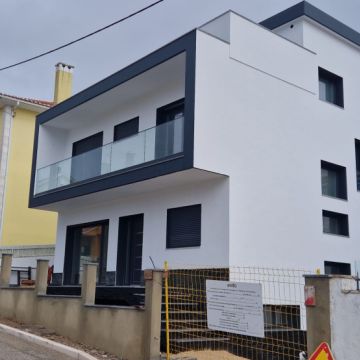 ABC ALUMÍNIOS - Odivelas - Fensterläden reparieren