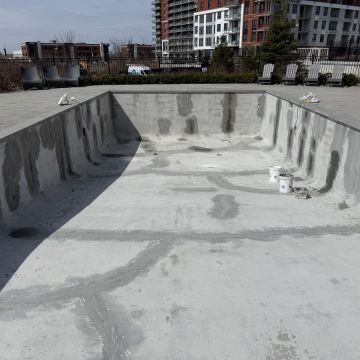 Piscine Express - Amadora - Nettoyage ou entretien de piscine