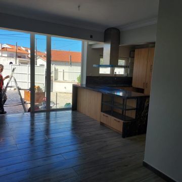JMB Construção Civil e Remodelações/ Alvará: 119879-PAR - Almada - Limpeza de Telhado