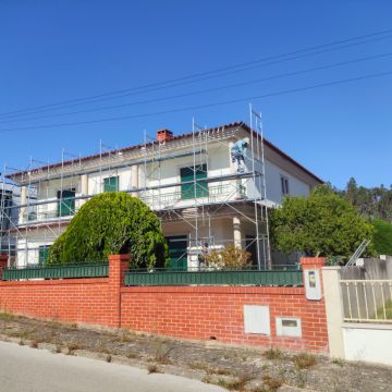 JM Pinturas - Leiria - Siding Installation, Repair, or Removal