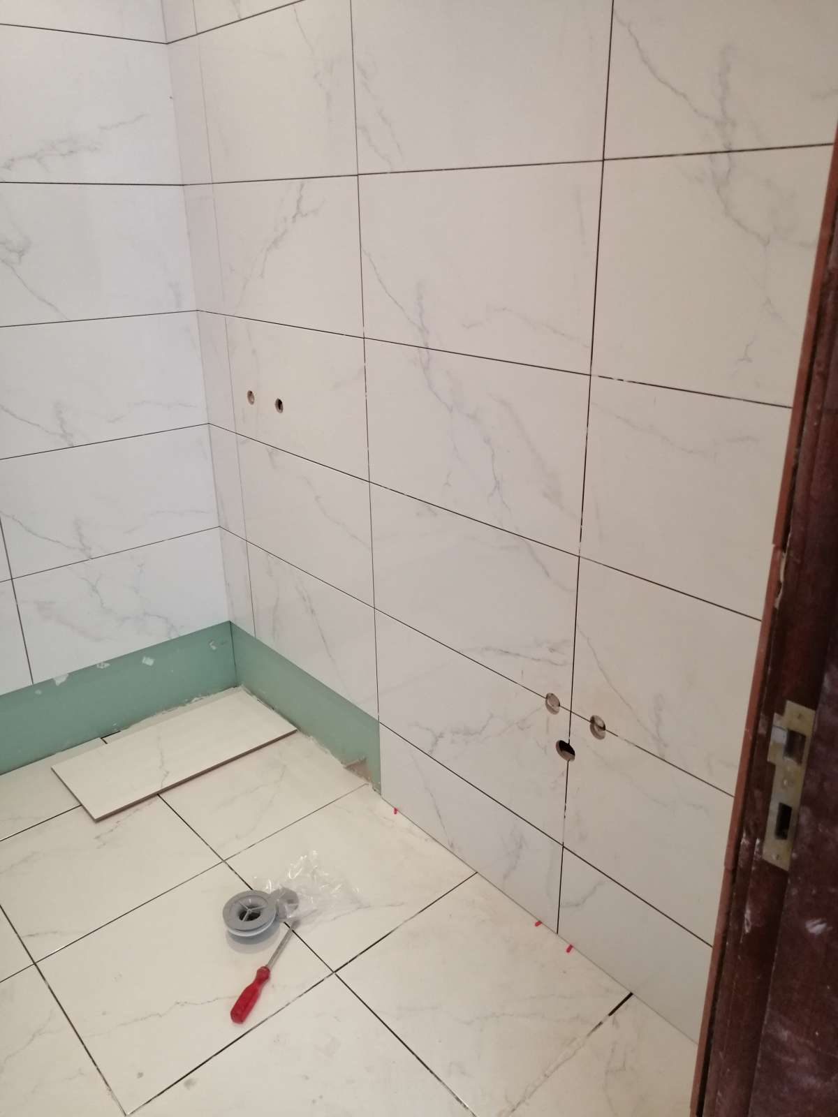 ricardo - Sintra - Wallpaper Repair