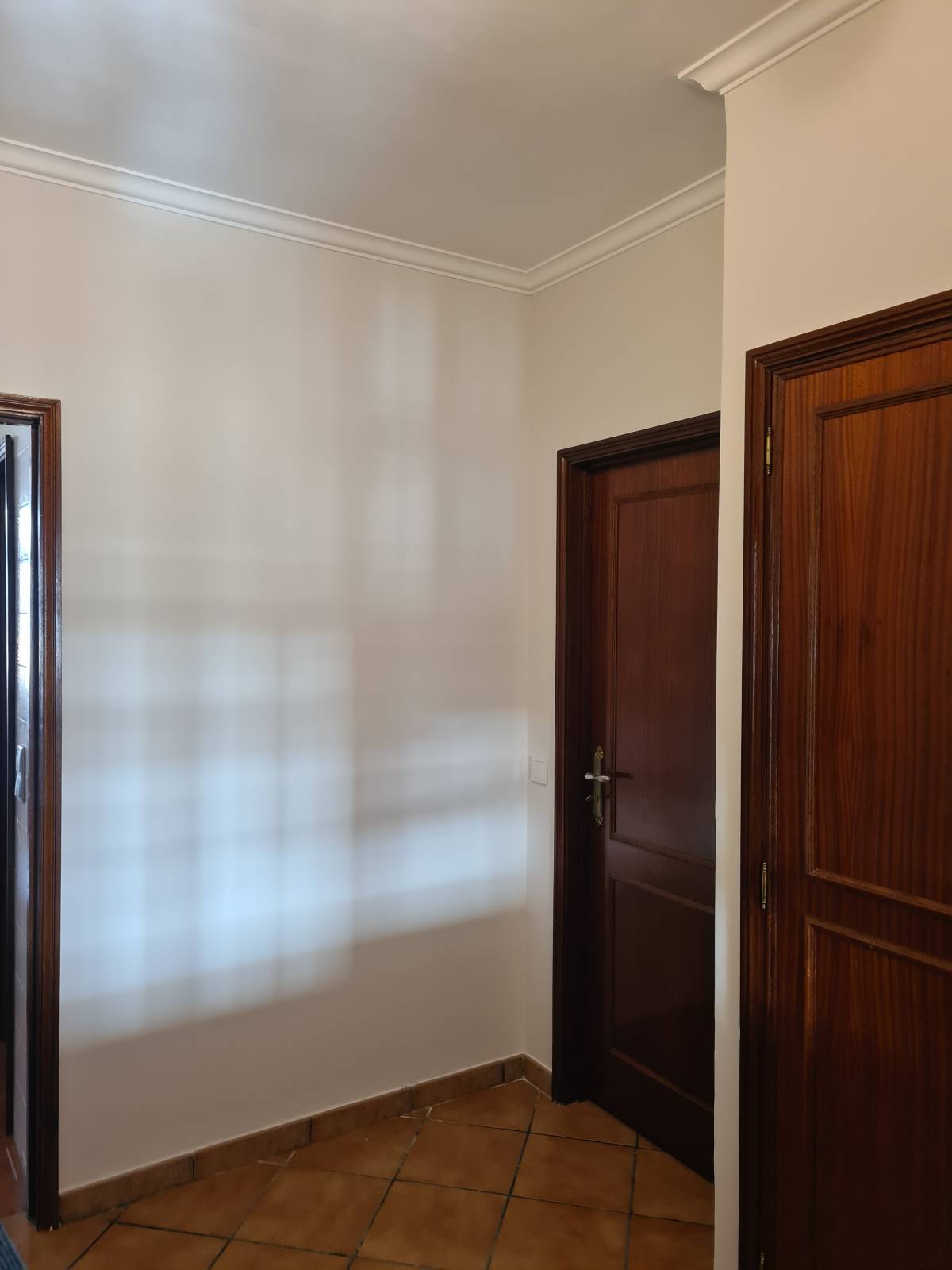 Morais - São João da Madeira - Abgehängte Decke