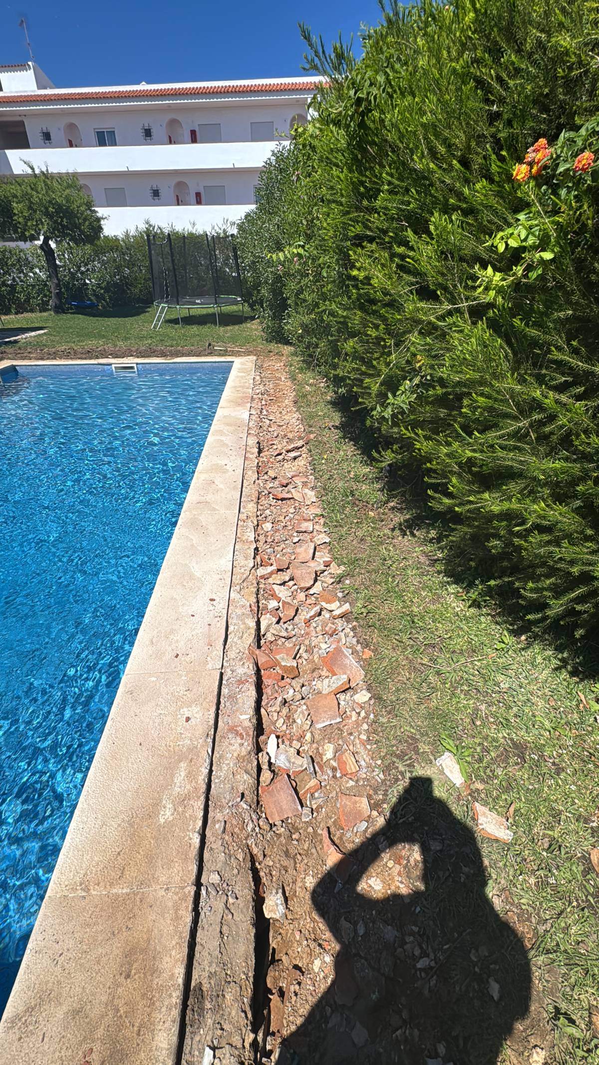 Sidnei Santos - Albufeira - Montagem de Mesa de Bilhar
