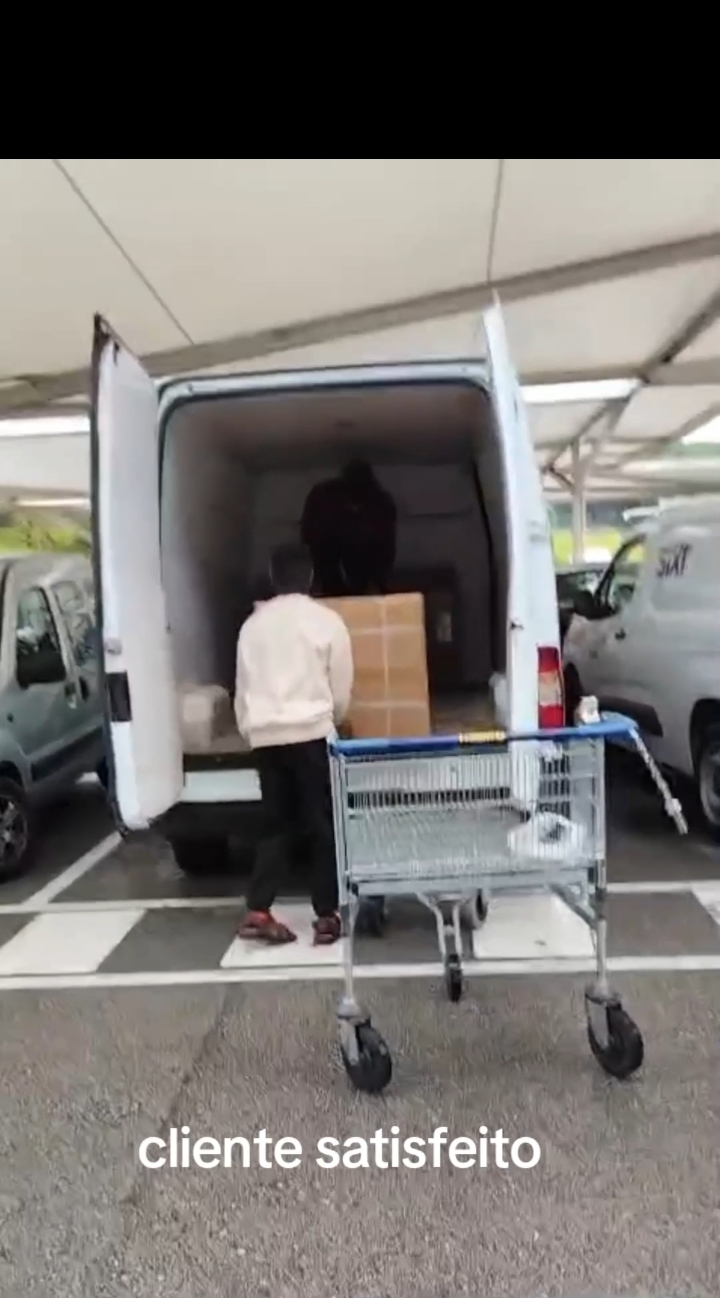 Isaías Lopes( Izzy Mudanças) - Sintra - Limpeza de Tapete