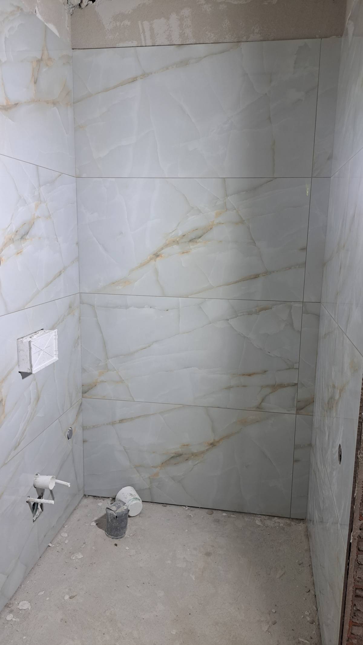 M renovaçoes - Viseu - Siding Installation, Repair, or Removal