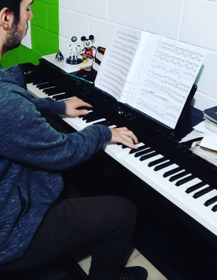 Bruno Pedroso - Aulas de Piano, harmonia e teoria - Matosinhos - Aulas de Composição Musical