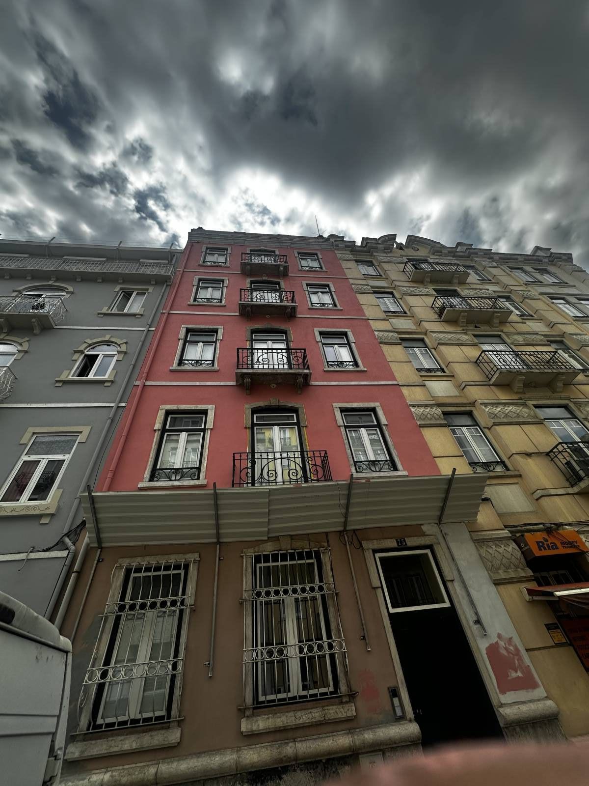AD Verticais - Sintra - Malerarbeiten