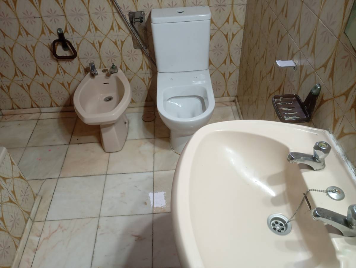 Isaías Lopes( Izzy Mudanças) - Sintra - Montagem de Equipamento Desportivo