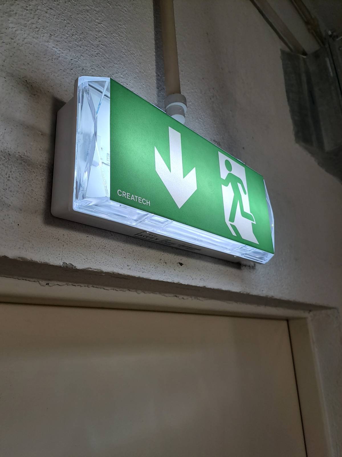 Douglas Pereira - Lisboa - Installation de générateur
