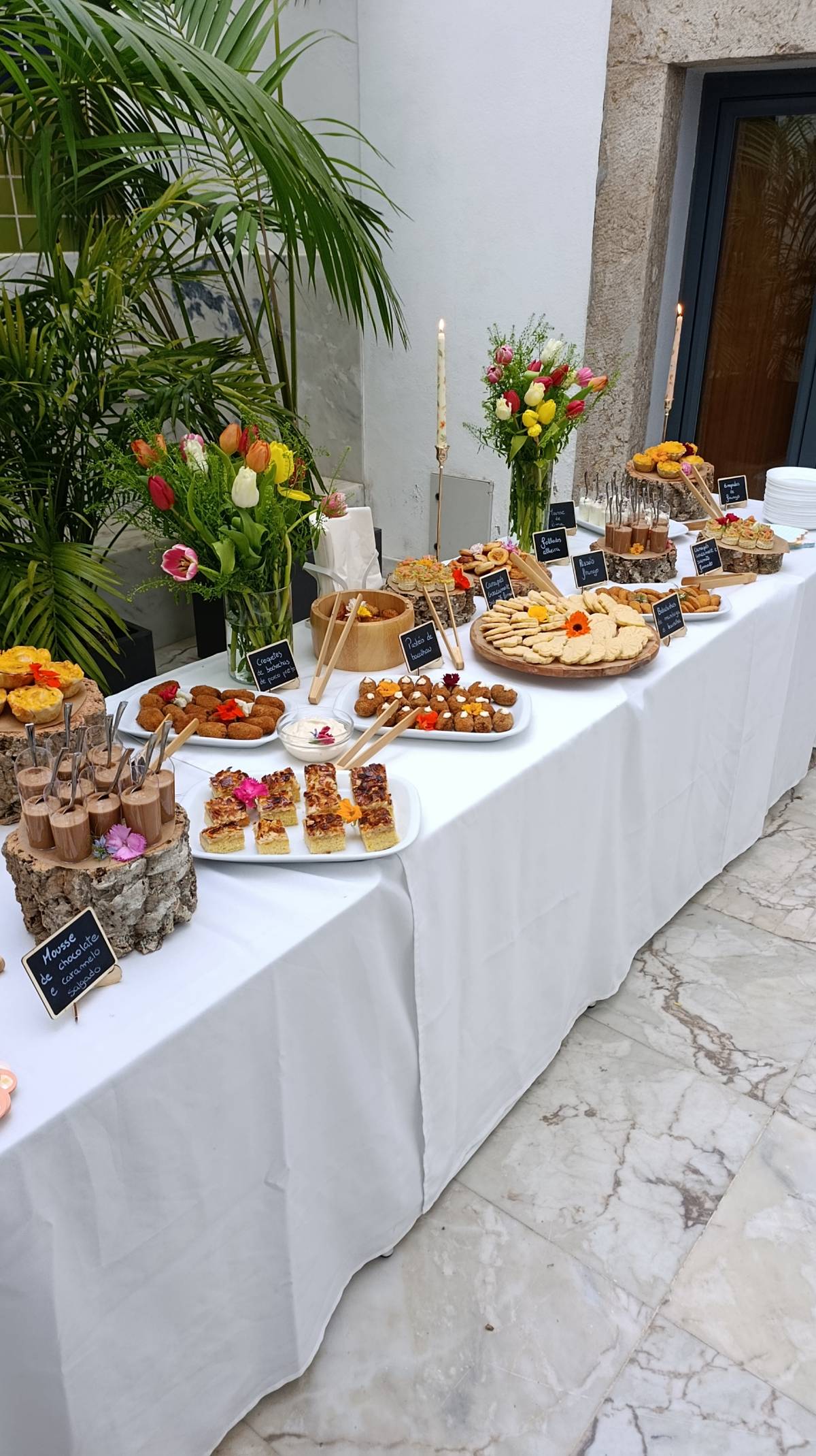 Duas à Mesa - Catering e Eventos - Santiago do Cacém - Event Catering (Komplettservice)