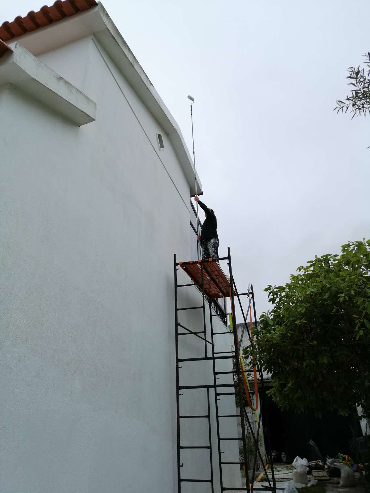 ricardo - Sintra - Fan Installation