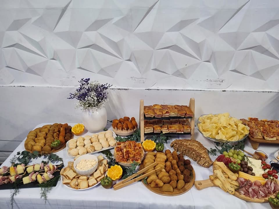 Daniela Araujo - Valongo - Catering para eventos (Entrega)