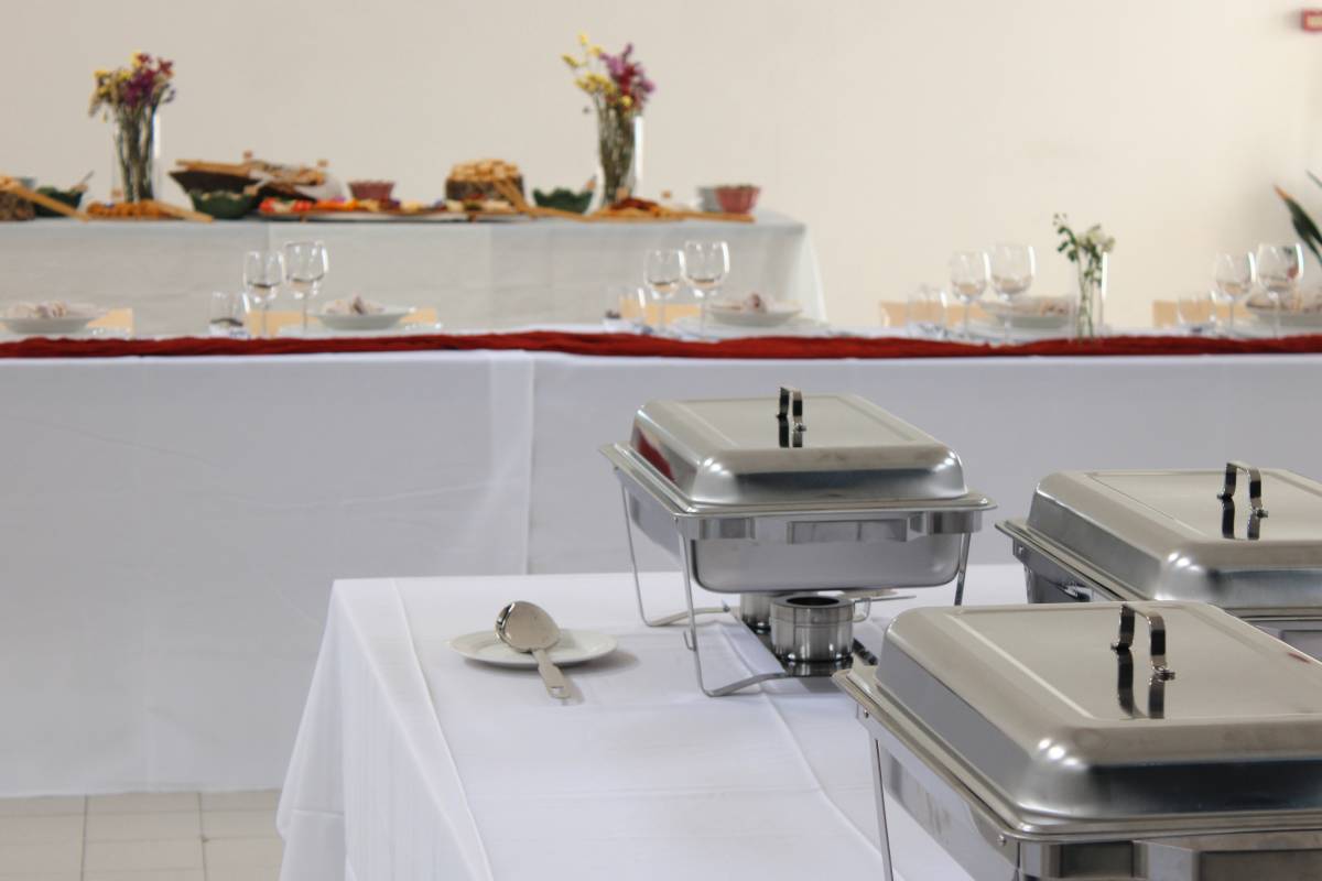 Duas à Mesa - Catering e Eventos - Santiago do Cacém - Event Catering (Komplettservice)