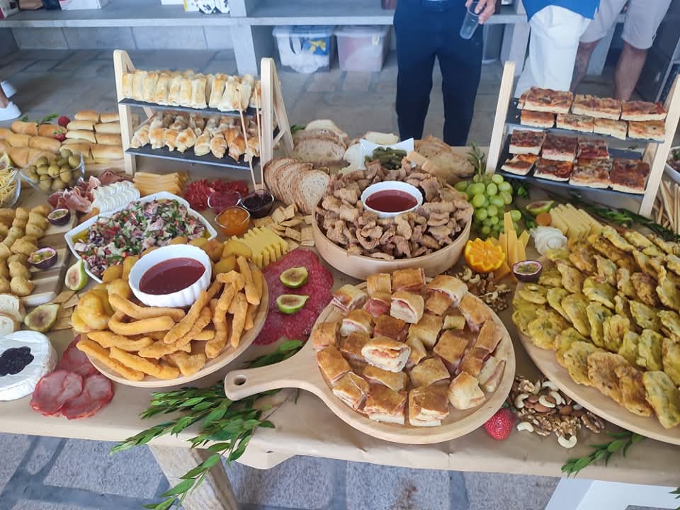 Daniela Araujo - Valongo - Servicios de parrilla y barbacoa