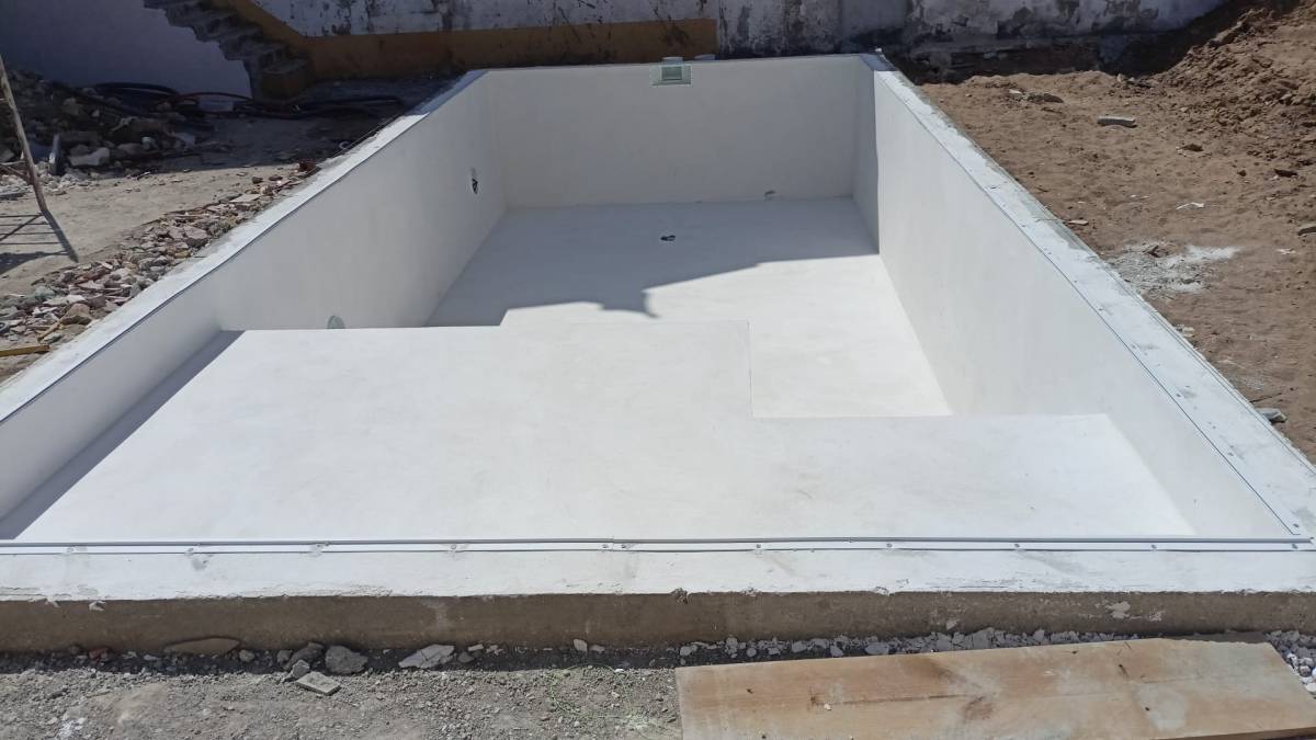 Gravitycontact Unipessoal LDA - Ponte de Sor - Tratamento de Relvado