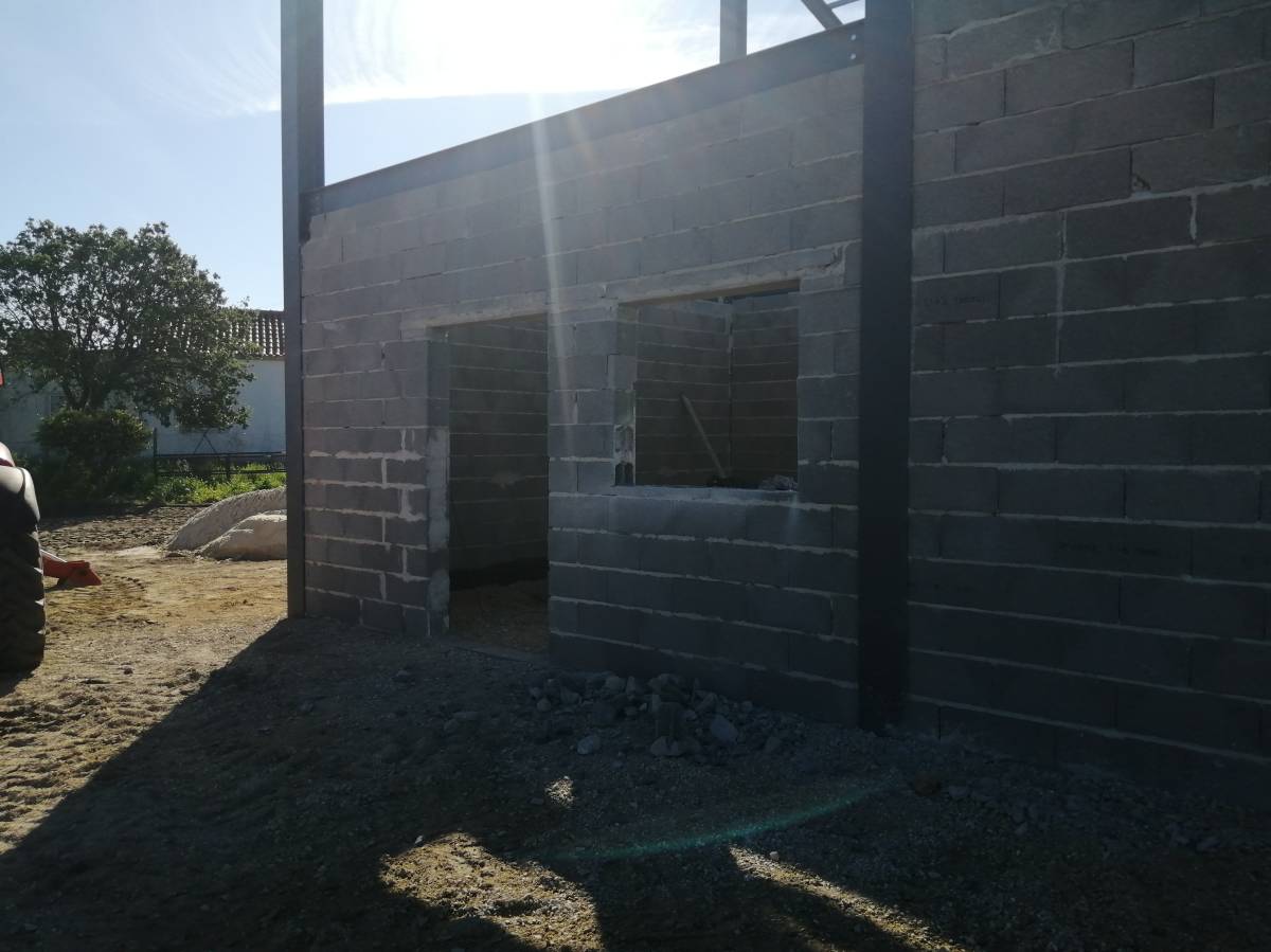 Fábio Martins - Serviços de remodelação de interiores e exteriores - Setúbal - Instalação de Tubos de Canalização