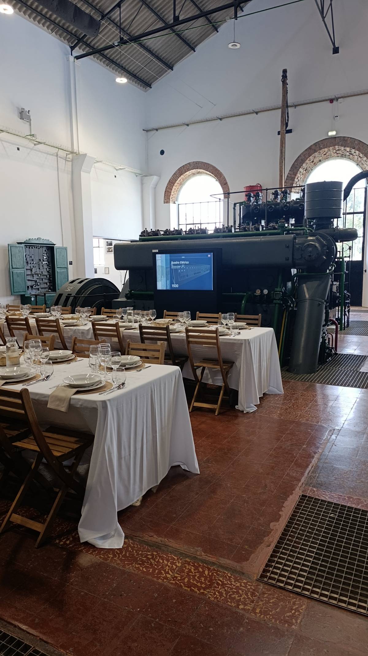 Duas à Mesa - Catering e Eventos - Santiago do Cacém - Event Catering (Komplettservice)
