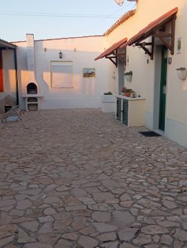 Alexandre Revez - Tavira - Administrative Support