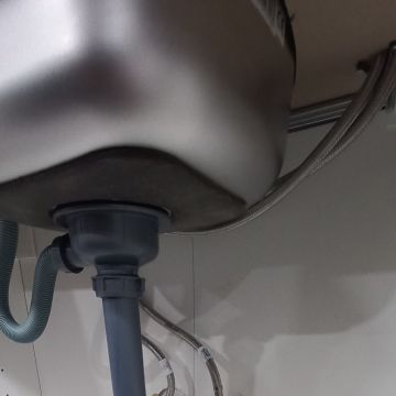 Criativa Instalações - Amadora - Canos Furados ou Problemas com Torneiras