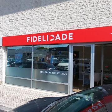 Criativa Instalações Técnicas - Amadora - Suspensão de Quadros e Instalação de Arte
