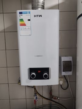 MultiHelp - Técnico Weslley - Barcelos - Installation einer Wärmerückgewinnungseinheit