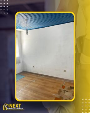 Next Remodelações e Automação - Aveiro - Vinyl or Linoleum Repair or Partial Replacement