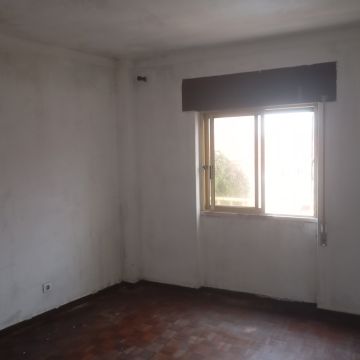 Isaías Lopes( Izzy Mudanças) - Sintra - Remodelação de Casa de Banho