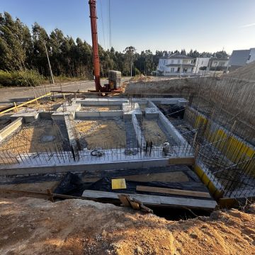 Dz Solutions - Leiria - Welding