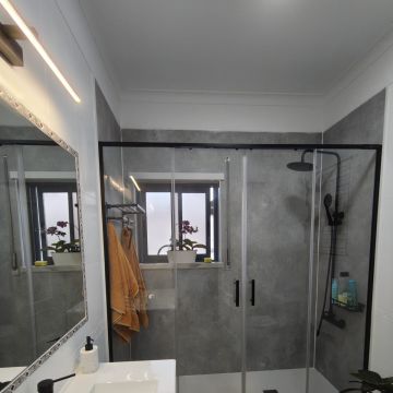 Criativa Instalações Técnicas - Amadora - Instalação de Bancada de Cozinha