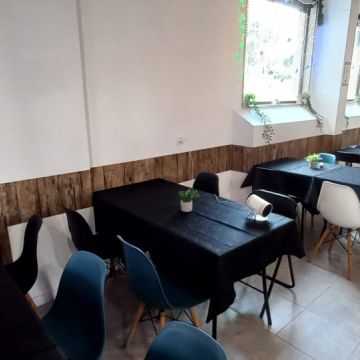 Criativa Instalações Técnicas - Amadora - Suspensão de Quadros e Instalação de Arte
