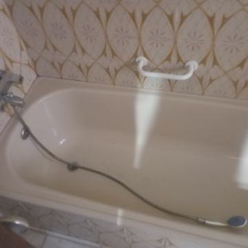 Isaías Lopes( Izzy Mudanças) - Sintra - Limpeza de Cortinas e Cortinados