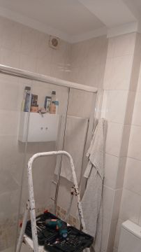 MultiHelp - Técnico Weslley - Barcelos - Ventilator montieren