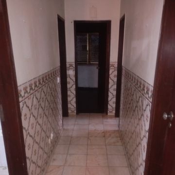 Isaías Lopes( Izzy Mudanças) - Sintra - Montagem de Mesa de Bilhar