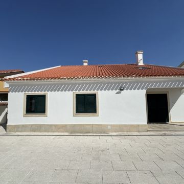 AD Verticais - Sintra - Dachbau oder -austausch