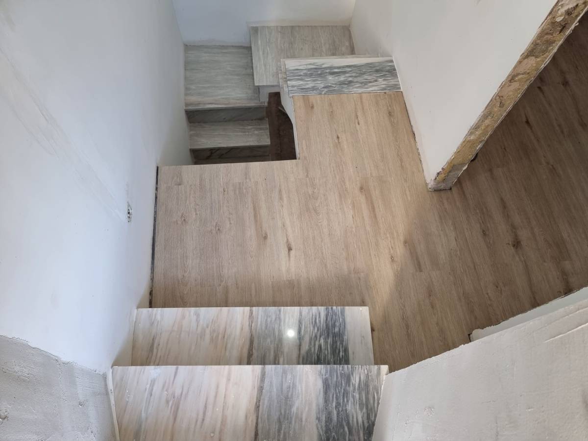 DOMUS LUPUS LDA - Sintra - Construction de mur intérieur