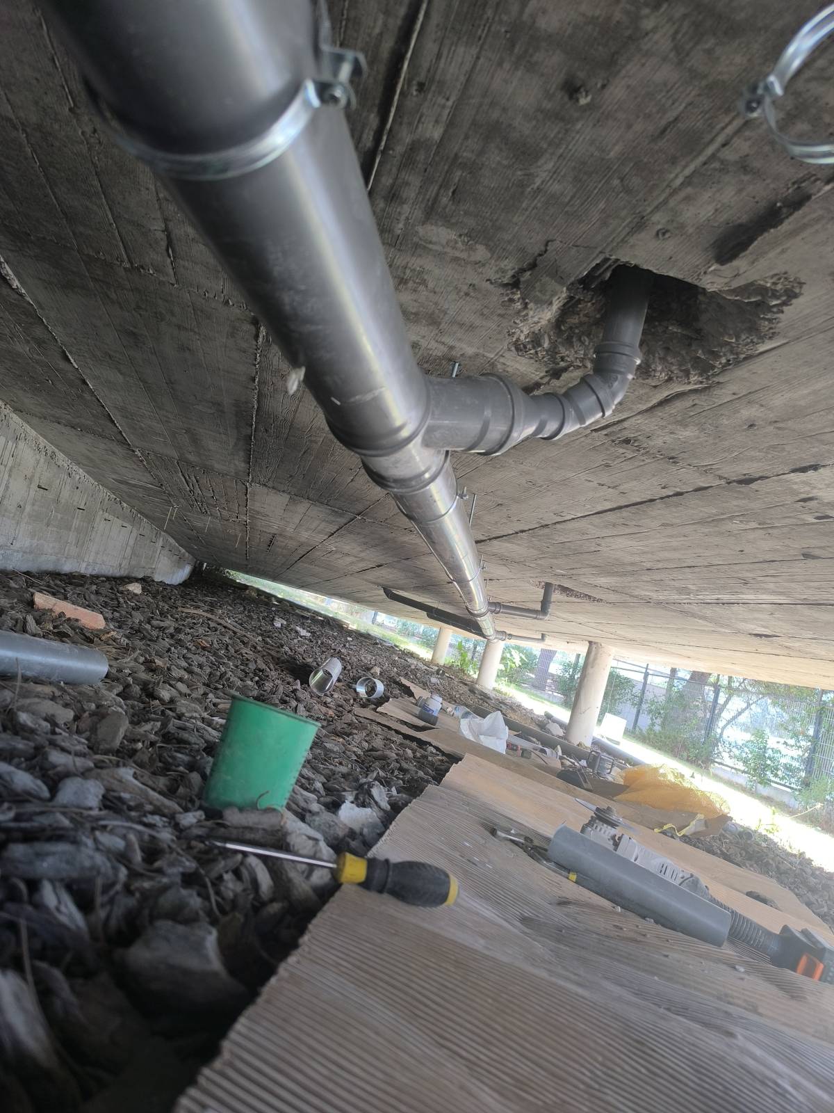 ZKS canalização serviço - Amadora - Reparação ou Manutenção de Canalização Exterior