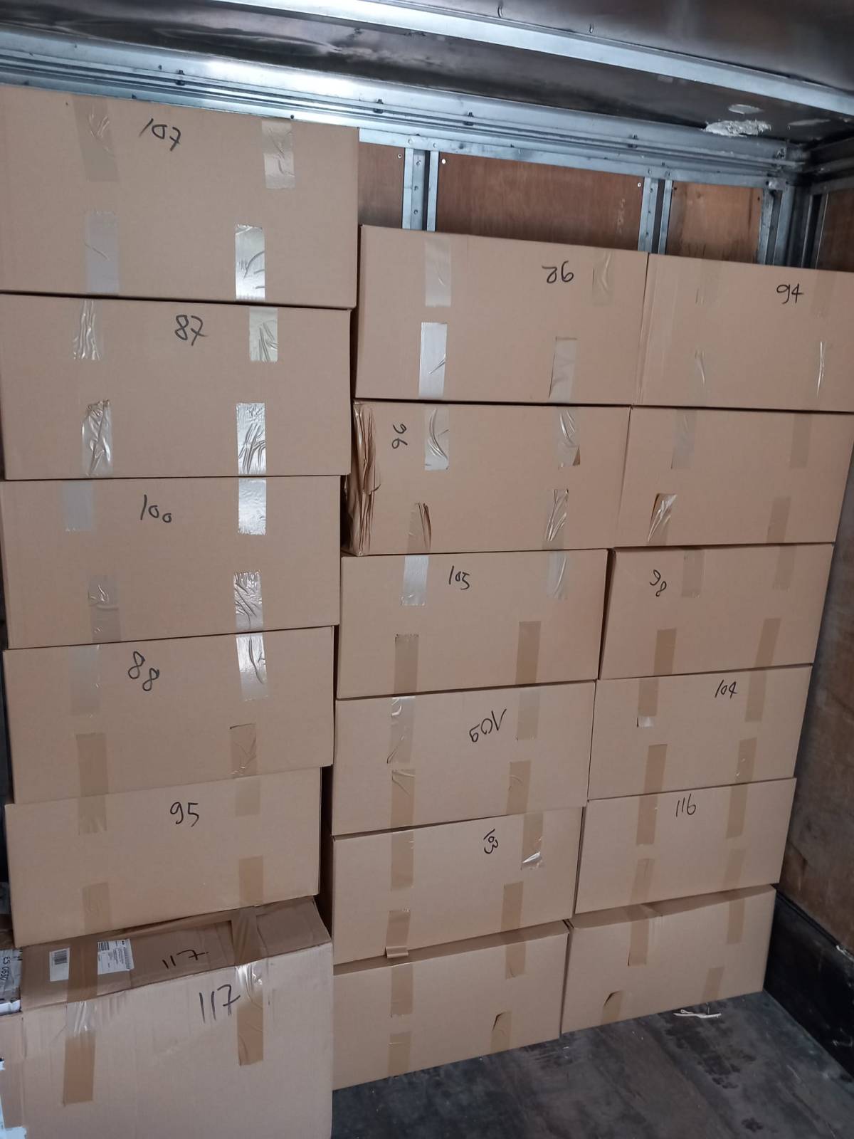 FuturMud Mudanças e transportes - Almada - House Movers (under 50 miles)
