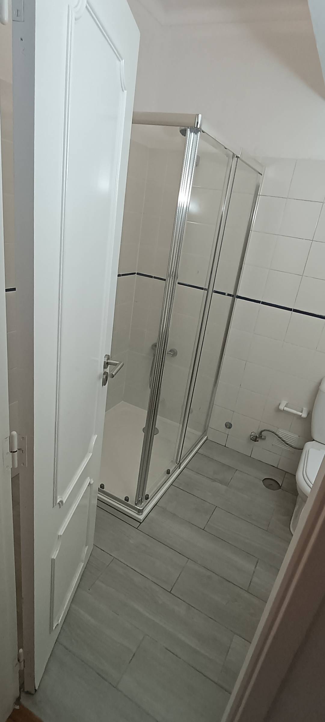 Mãos à Obra Viana - Leiria - Montagem de Mobiliário ou Equipamento Exterior