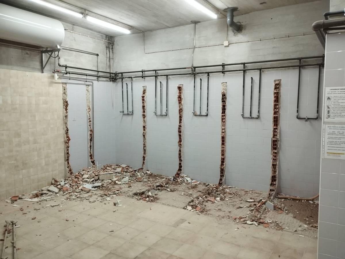 Leonay construção e remodelação - Palmela - Paredes, marcos y escaleras