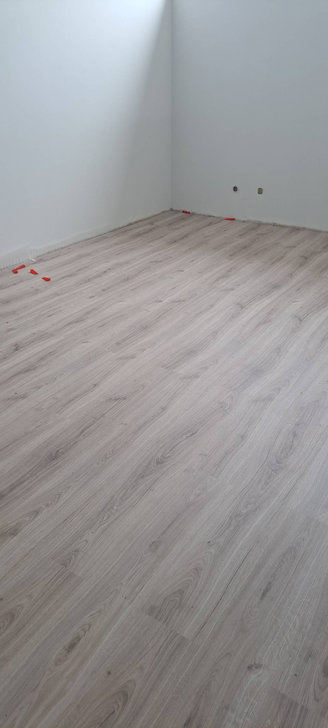 HP Renopaint - Valongo - Instalação de Pavimento em Pedra ou Ladrilho