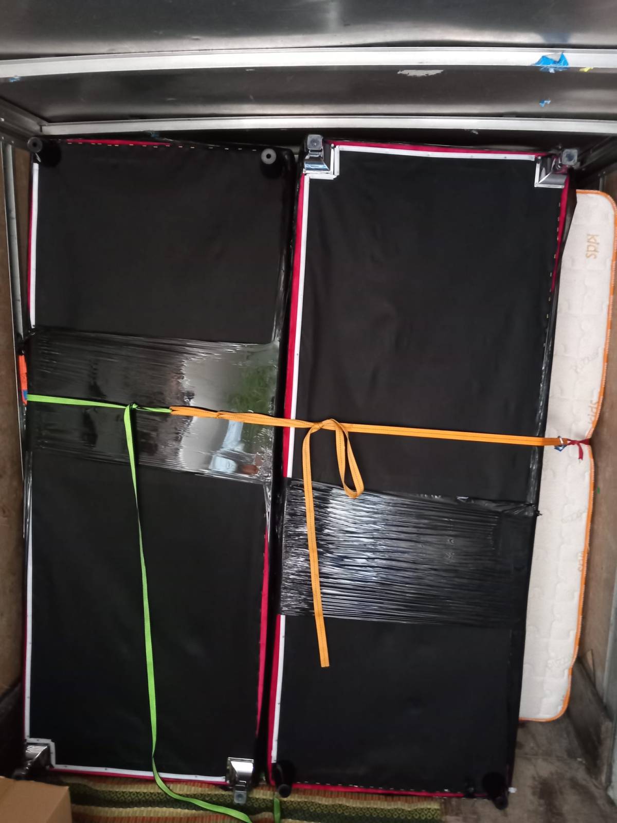 FuturMud Mudanças e transportes - Almada - Furniture Moving and Heavy Lifting