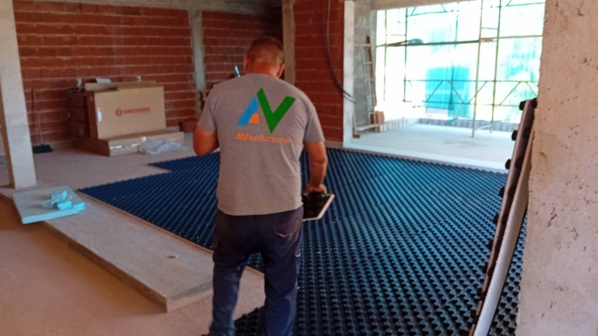 AV SOLUTIONS - Vila Nova de Famalicão - Instalação de Painel Solar