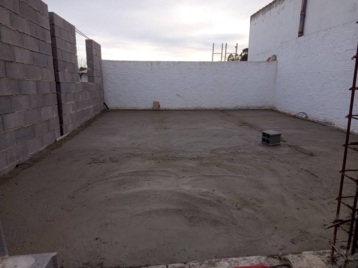 Ferreira remodelações - Azambuja - Abrissarbeiten