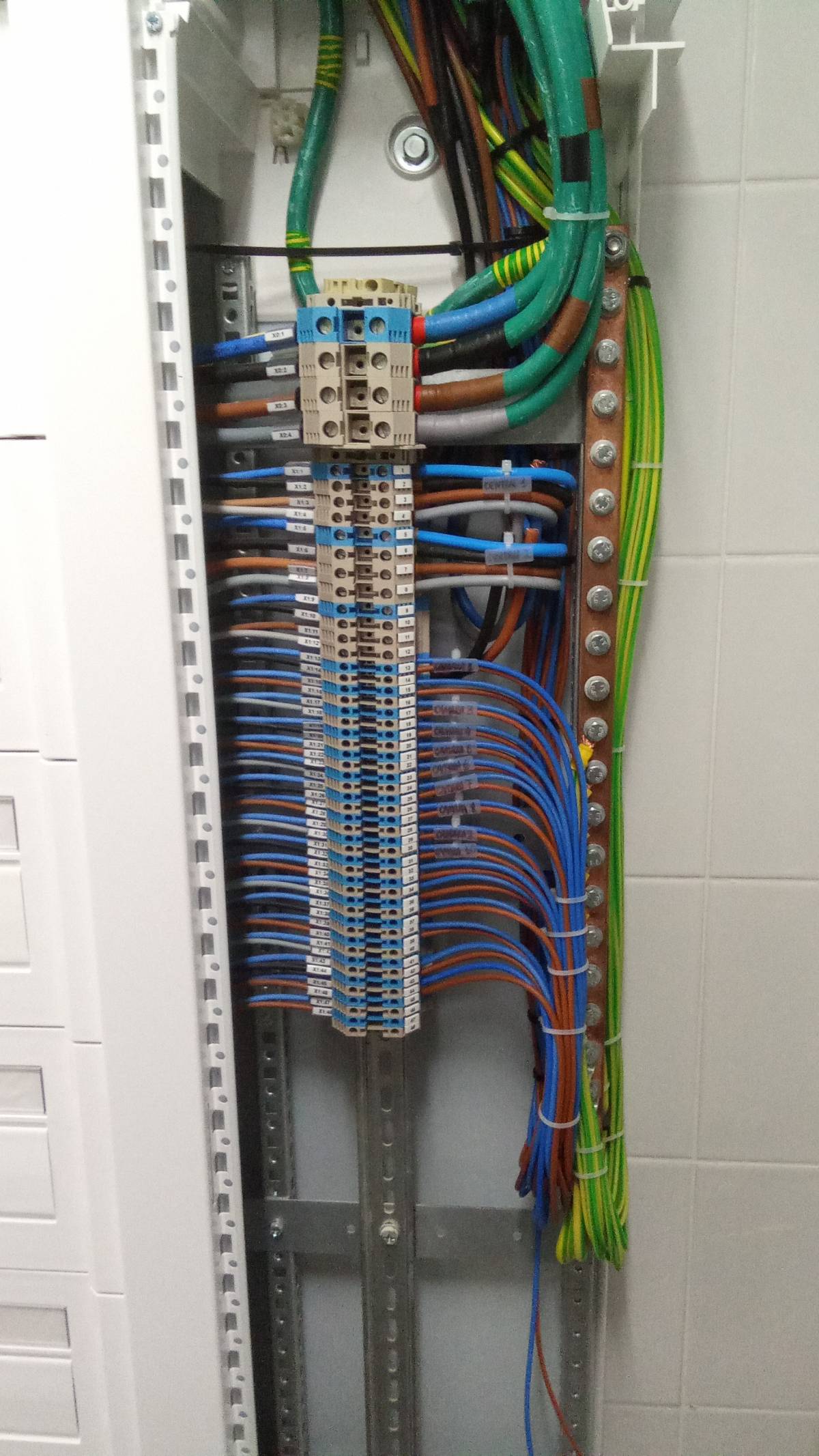 AG2L electrical solutions - Ponte de Lima - Billardtisch reparieren