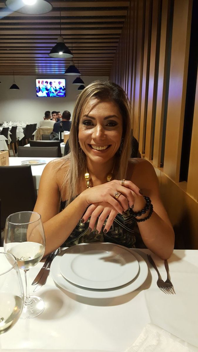 Vânia Abreu Tatagiba - Vila Verde - Maniküre und Pediküre