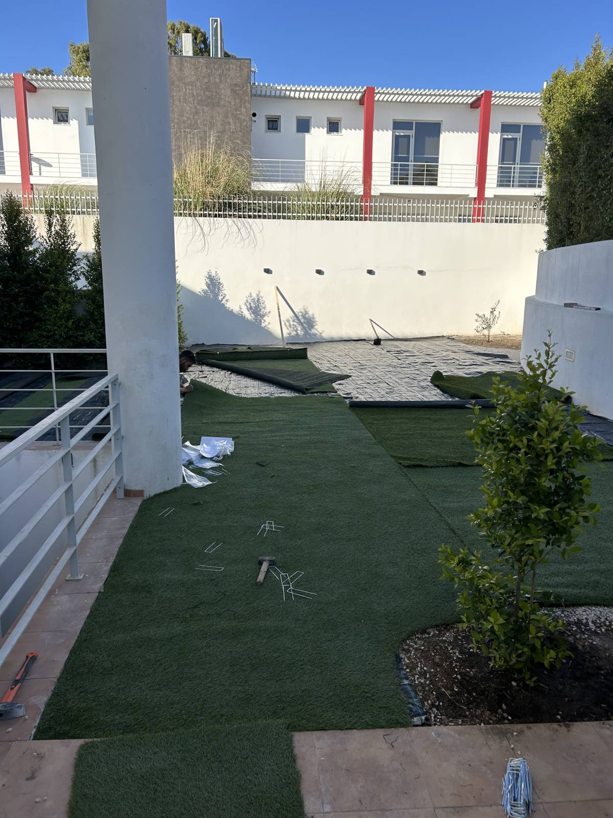 TS Garden - Cascais - Kunstrasen verlegen