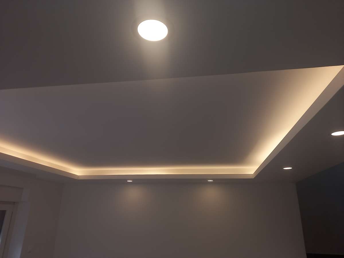 orlando gomes construçoes unipessoal lda - Barreiro - Attic Remodel
