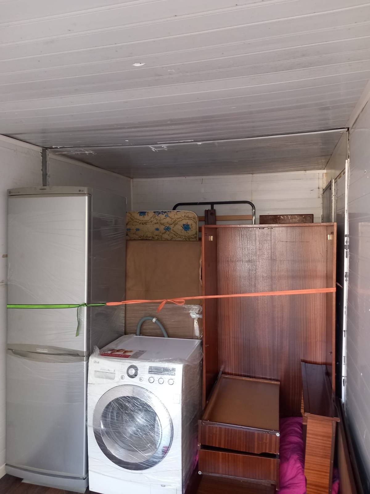 FuturMud Mudanças e transportes - Almada - Furniture Transport